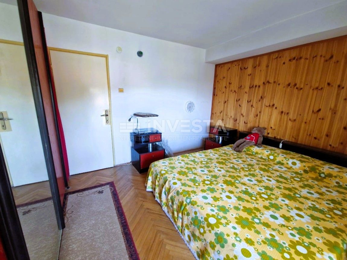 Pula, Stan z 2 terasama in panoramskim razgledom, center