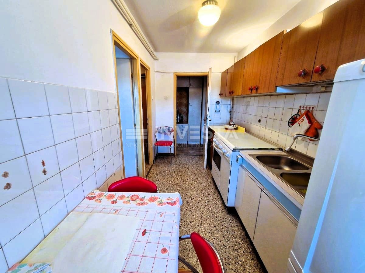 Pula, Stan z 2 terasama in panoramskim razgledom, center