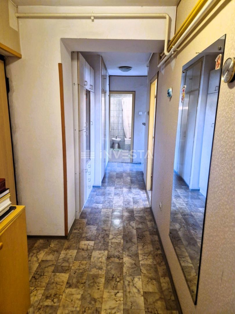 Pula, Stan z 2 terasama in panoramskim razgledom, center