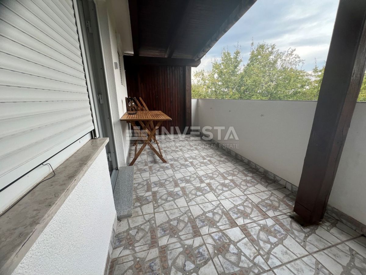 Okolica Marčane, opremljena hiša 130m2 z dvema stanovanjskima enotama