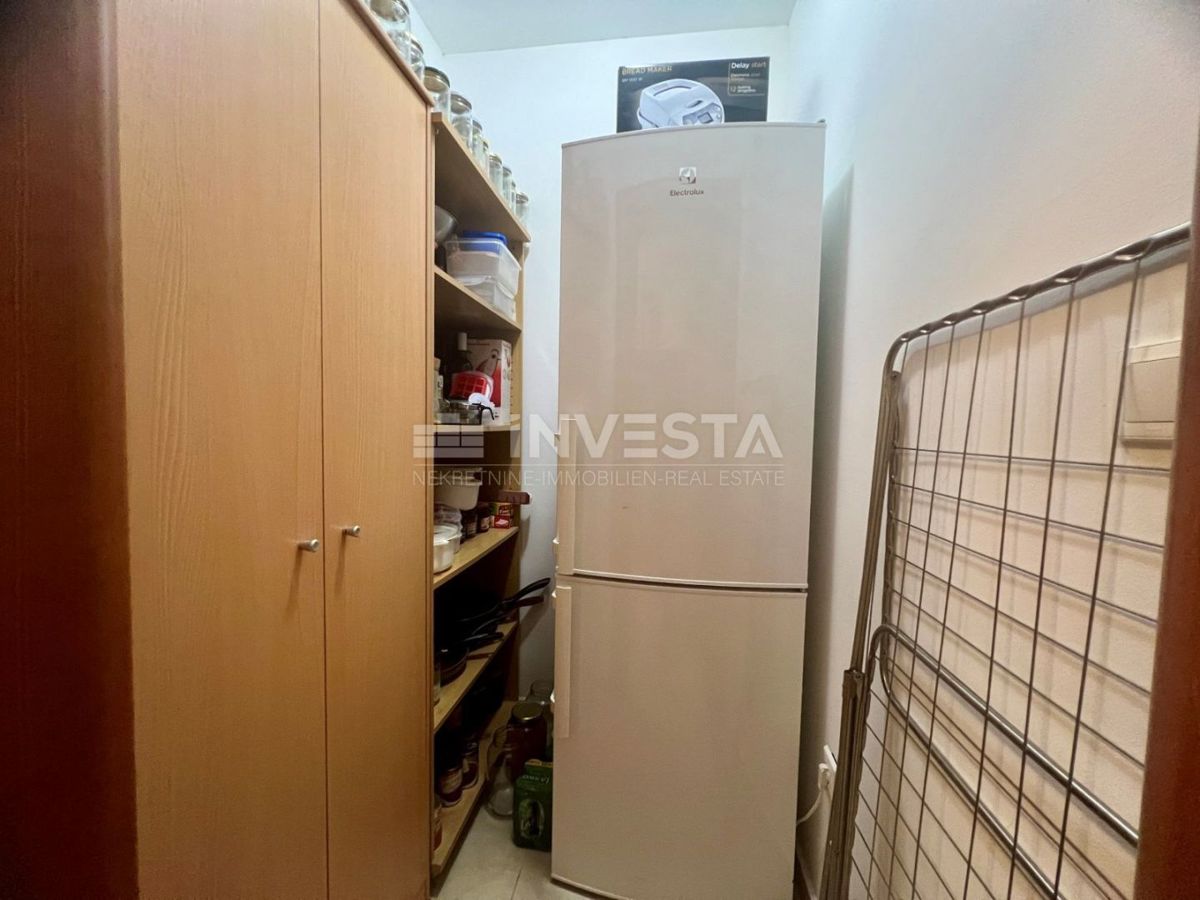 Medulin, Opremljen Stan 61 m², 1. Nadstropje, 500 m od Morja