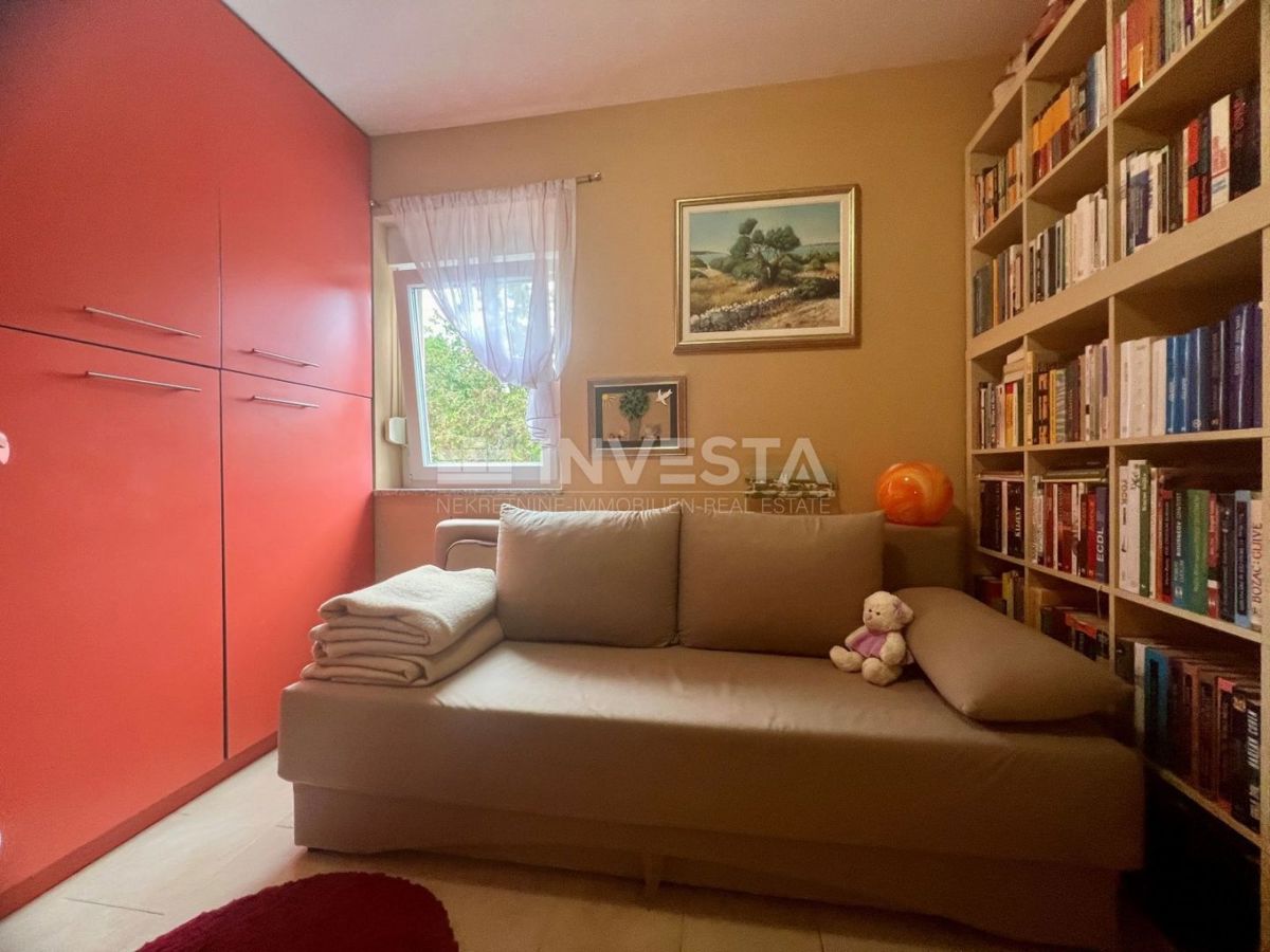 Medulin, Opremljen Stan 61 m², 1. Nadstropje, 500 m od Morja