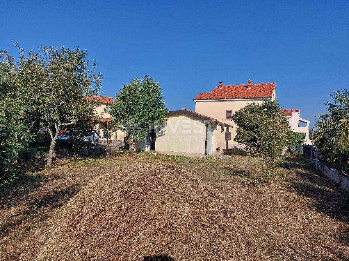 Družinska hiša na odlični lokaciji - za družinsko življenje in naložbo