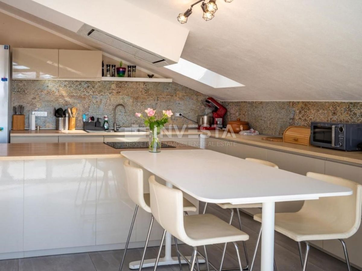Hrvaška, Istra, Medulin, edinstven penthouse 230m2 z razgledom na morje