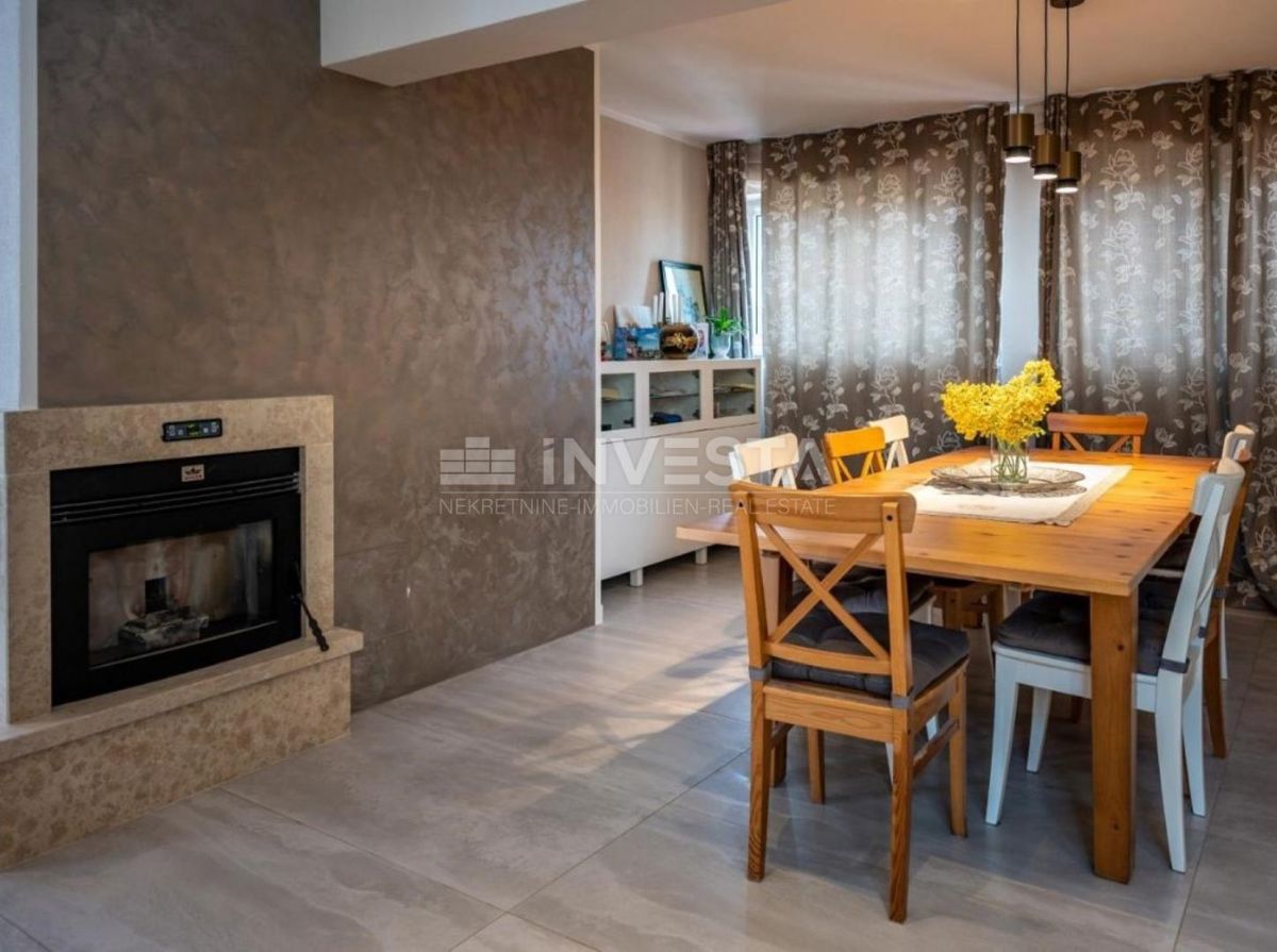Hrvaška, Istra, Medulin, edinstven penthouse 230m2 z razgledom na morje