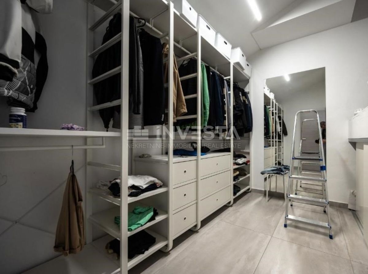 Hrvaška, Istra, Medulin, edinstven penthouse 230m2 z razgledom na morje