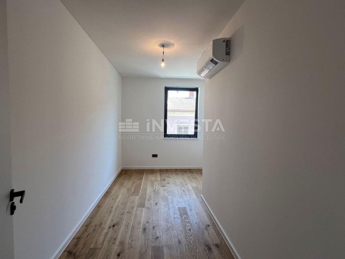 Center Pule, SMART HOME stanovanje s parkiriščem