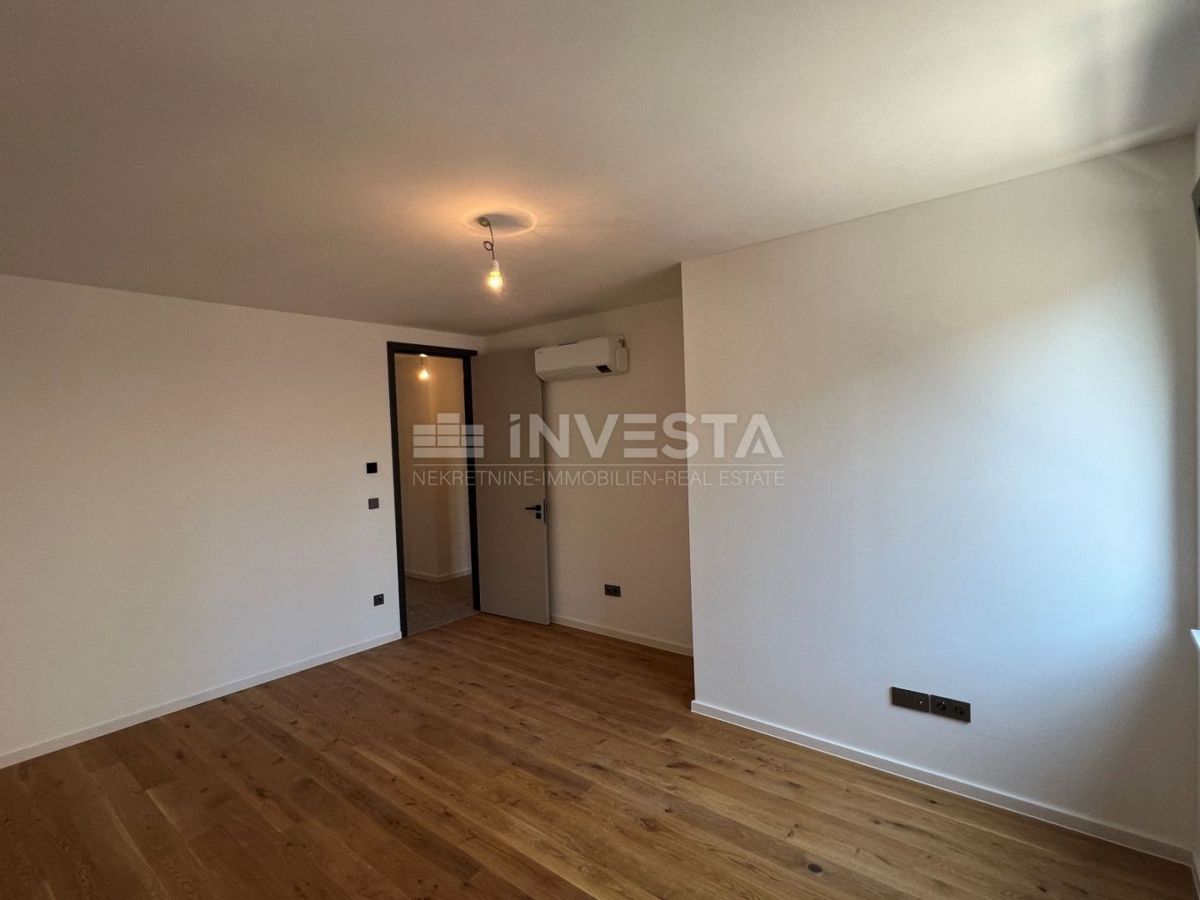 Center Pule, SMART HOME stanovanje s parkiriščem