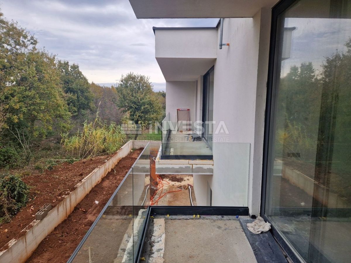 Istra, Ližnjan, ekskluzivna vila z ogrevanim bazenom blizu morja