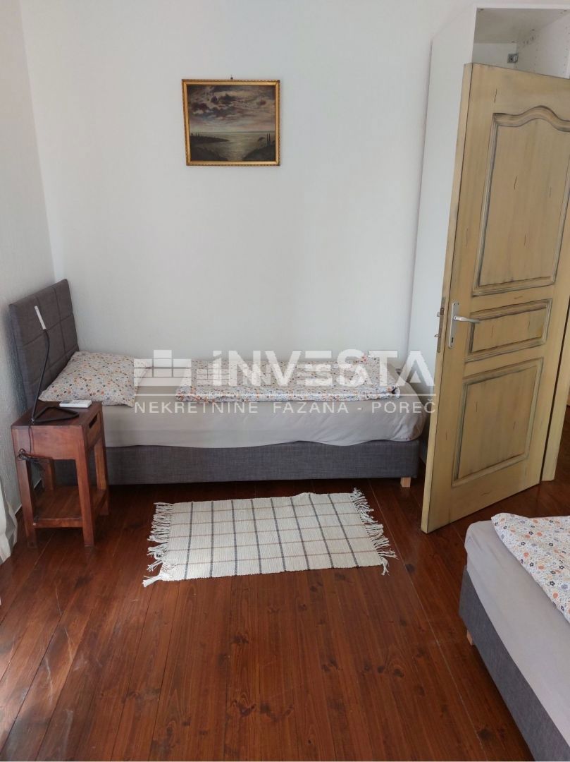 Okolica Svetvinčenta, čudovita rustikalna vila z bazenom 155 m2, 4 spalnice