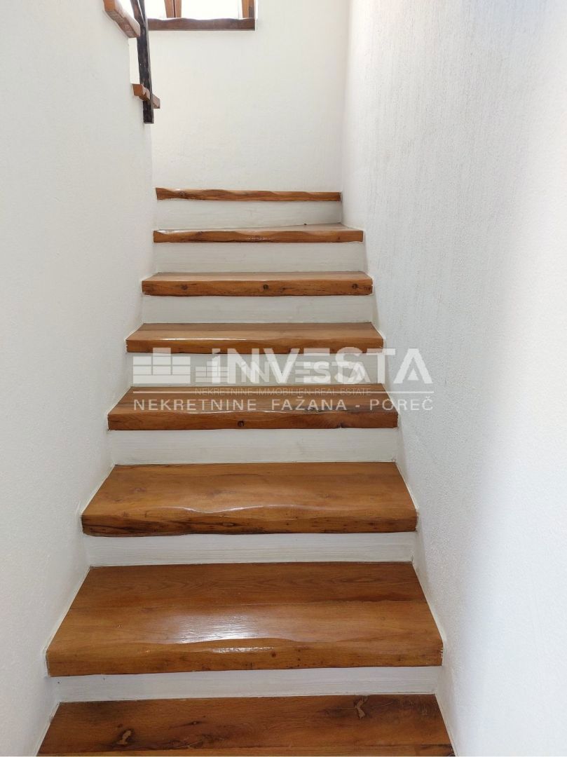 Okolica Svetvinčenta, čudovita rustikalna vila z bazenom 155 m2, 4 spalnice