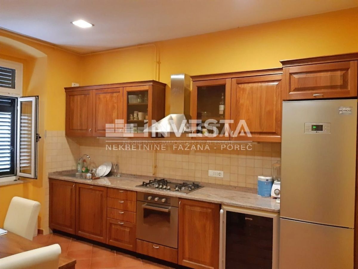 Pula, Monte Zaro, prostorno dvosobno stanovanje 95 m2, adaptirano
