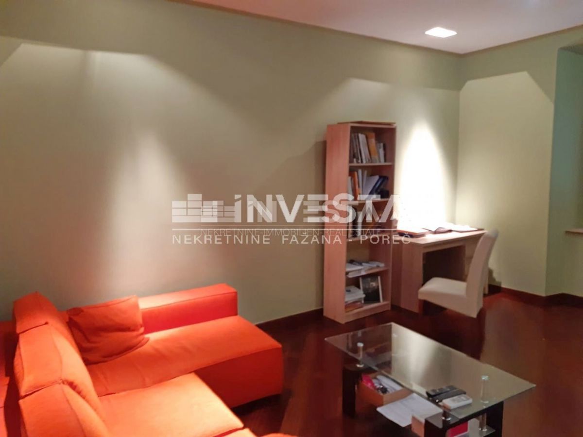 Pula, Monte Zaro, prostorno dvosobno stanovanje 95 m2, adaptirano