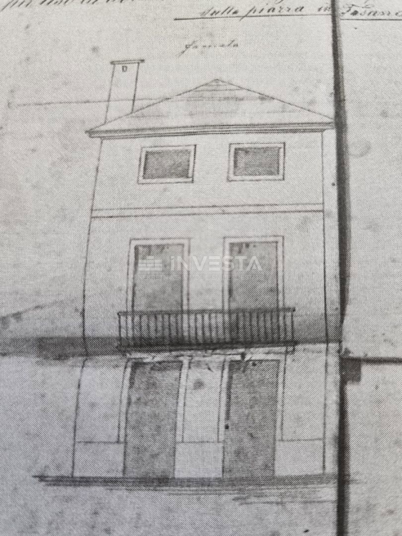 Fažana, hiša v zgodovinskem središču, 50 m od morja.