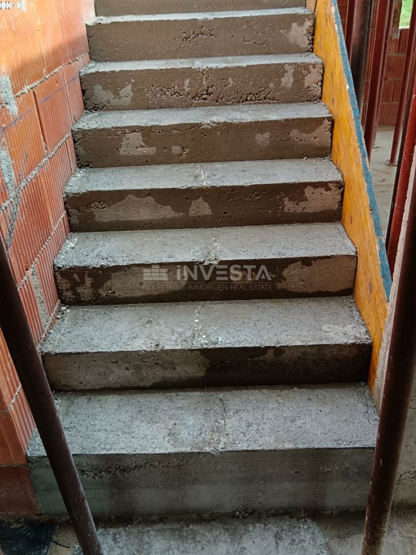 Vila s bazenom - pogled na morje