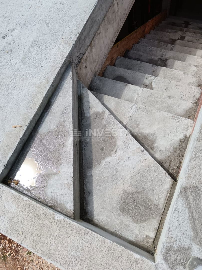 Vila s bazenom - pogled na morje