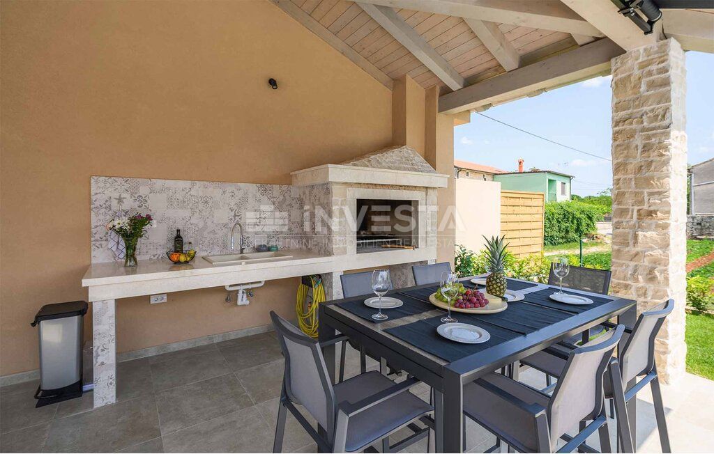 Čudovita vila v mediteranskem slogu v bližini Rovinja