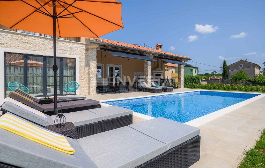 Čudovita vila v mediteranskem slogu v bližini Rovinja