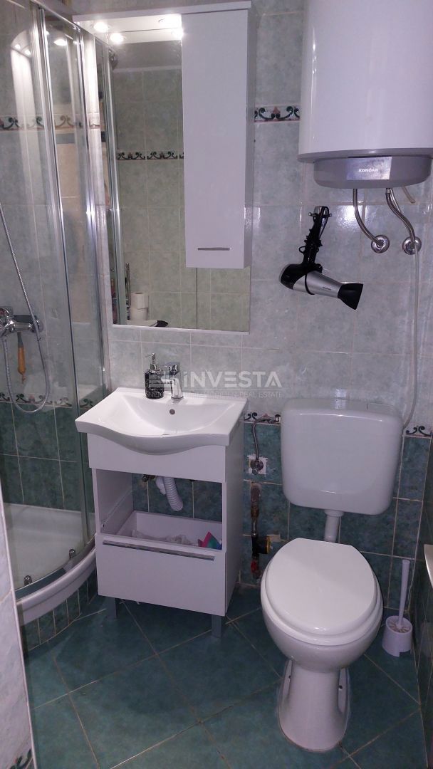 Dvonadstropno stanovanje v Červar Portu