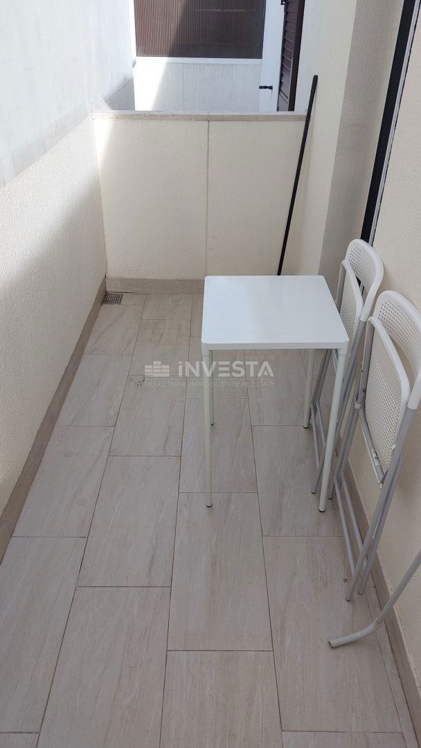 Dvonadstropno stanovanje v Červar Portu