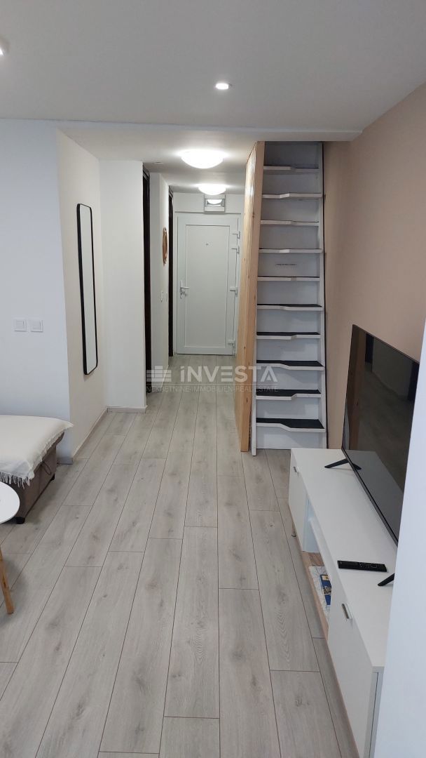 Dvonadstropno stanovanje v Červar Portu