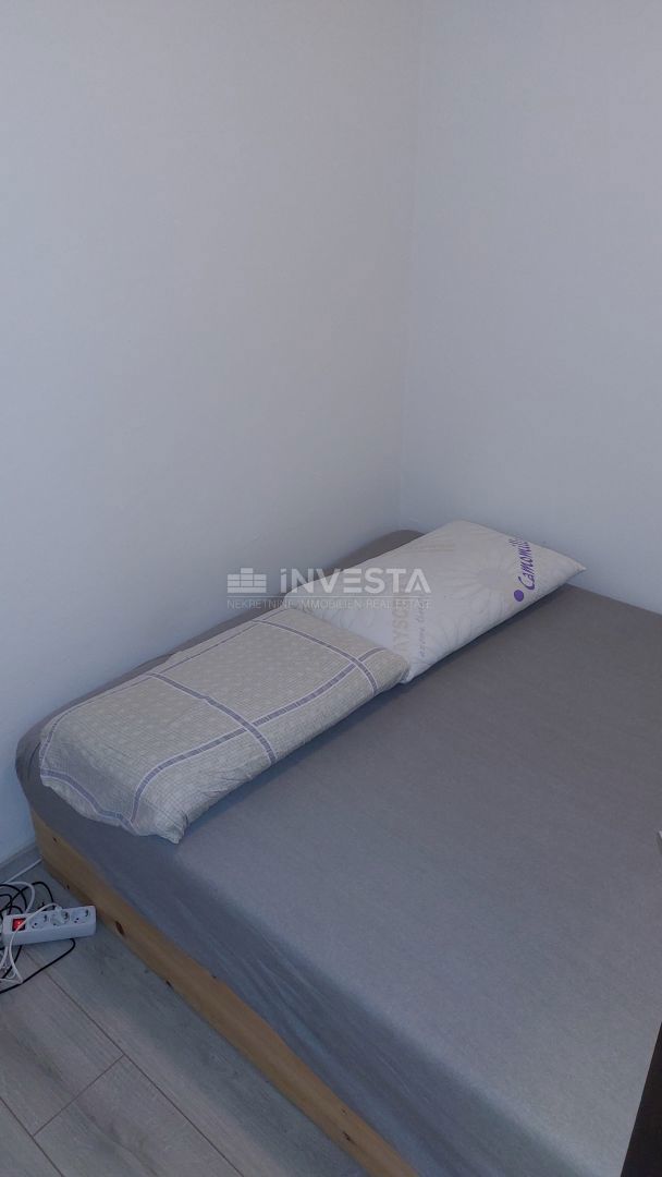 Dvonadstropno stanovanje v Červar Portu