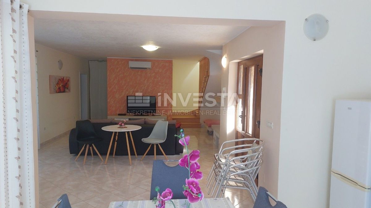 Hiša Tinjan, 140m2