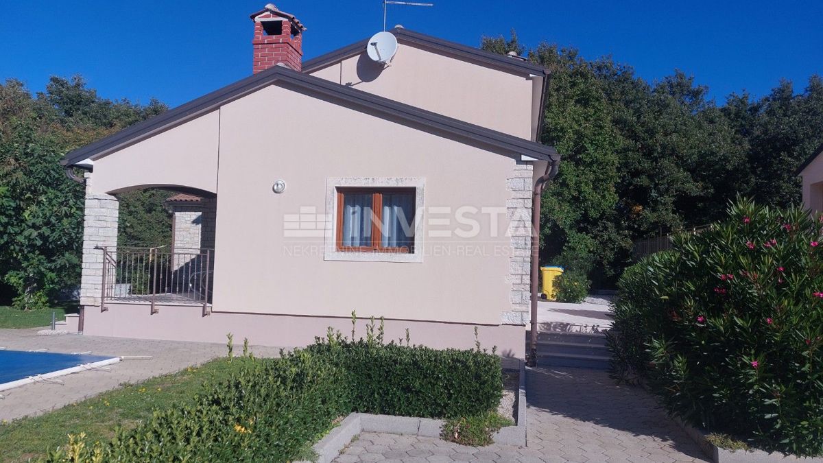 Hiša Tinjan, 140m2