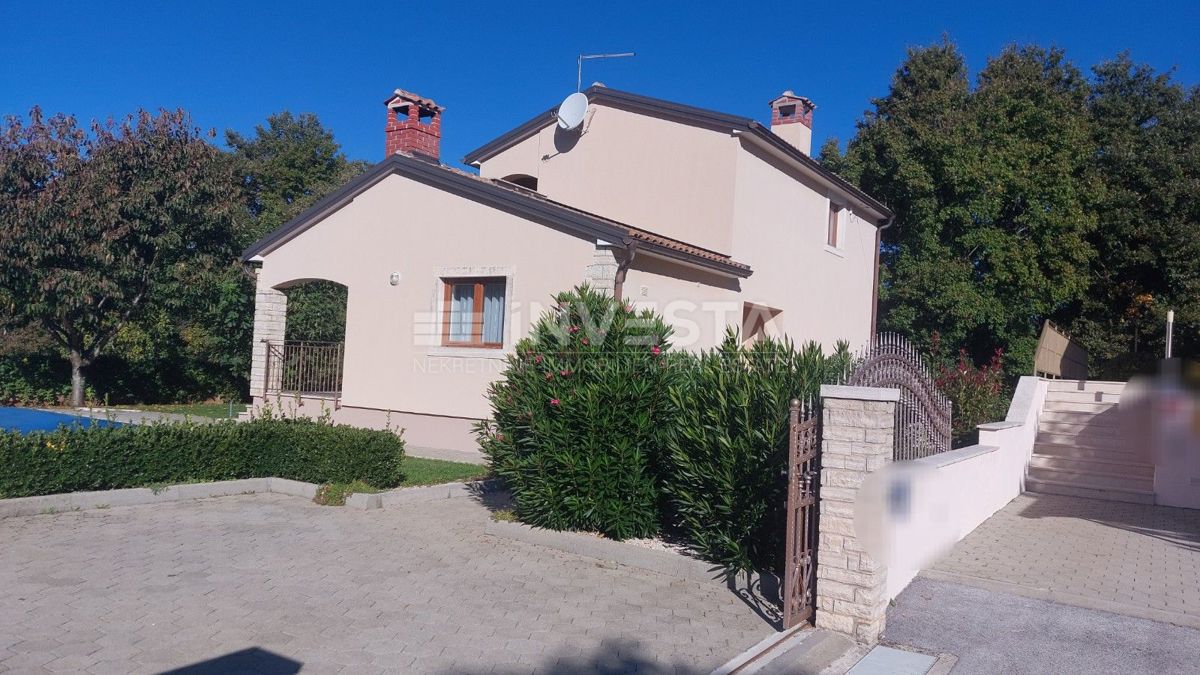 Hiša Tinjan, 140m2