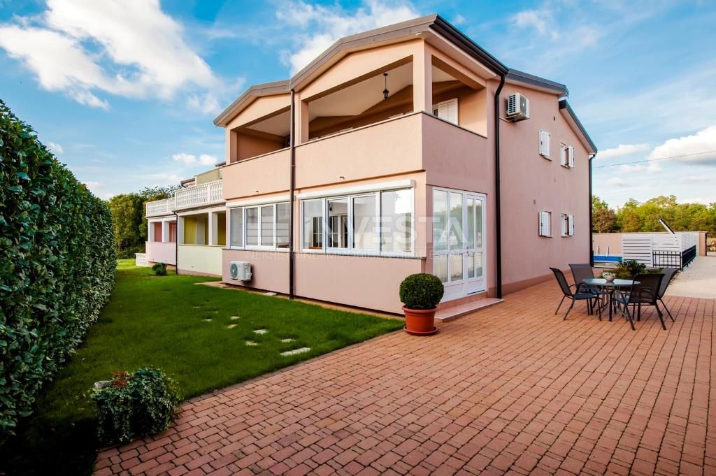 Hiša Poreč, 175,15m2