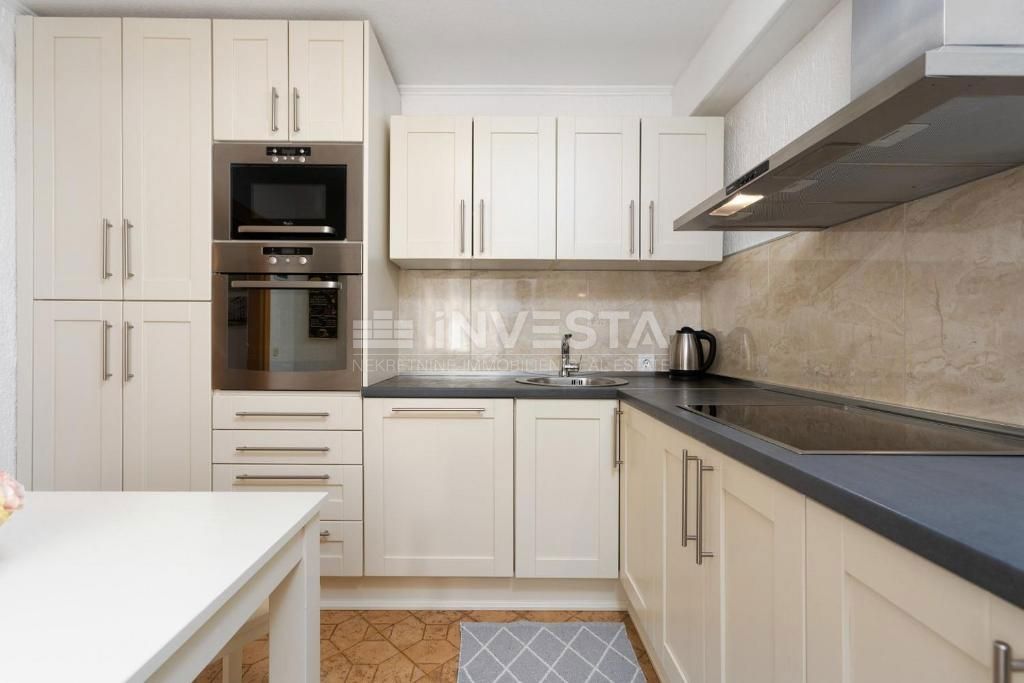 Hiša Poreč, 175,15m2