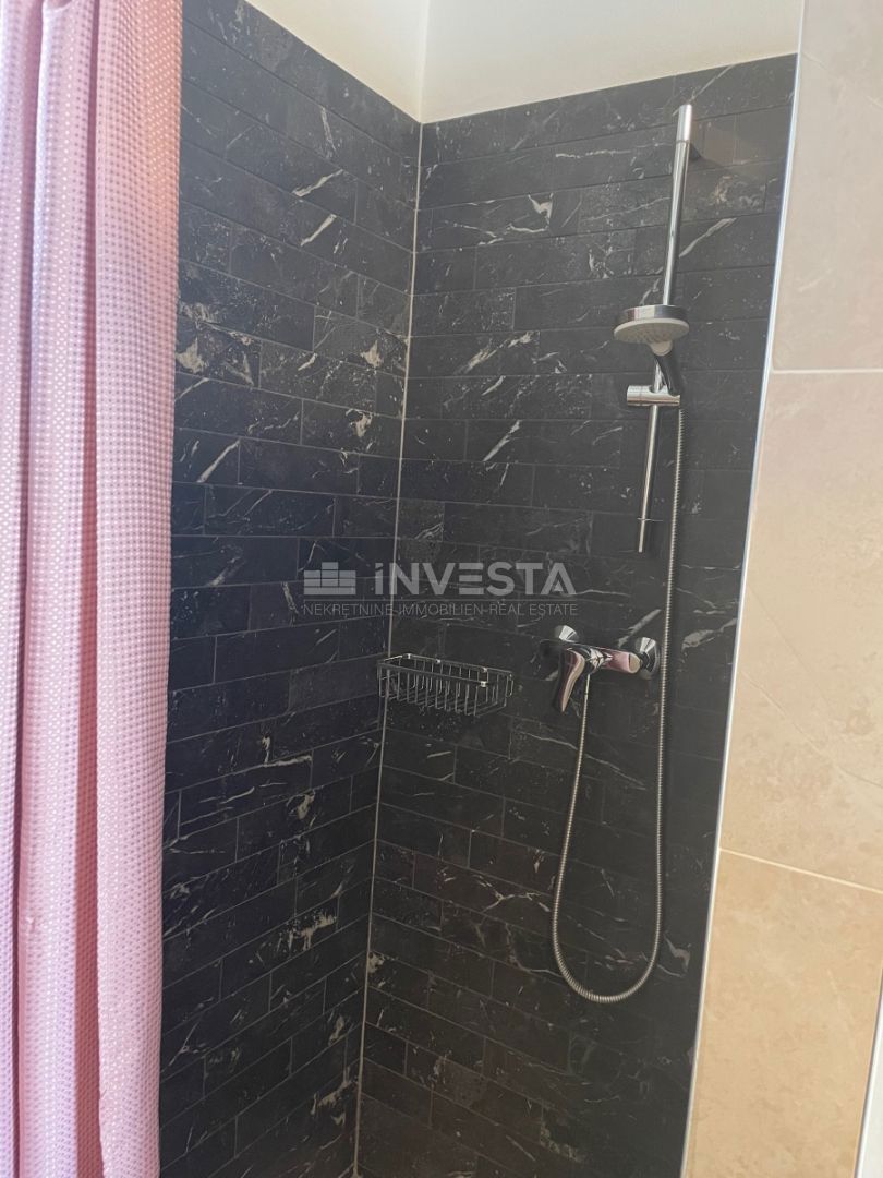 Center Pule, dva nova opremljena stanovanja in garaža