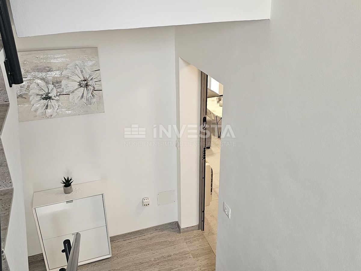 Center Pule, dva nova opremljena stanovanja in garaža