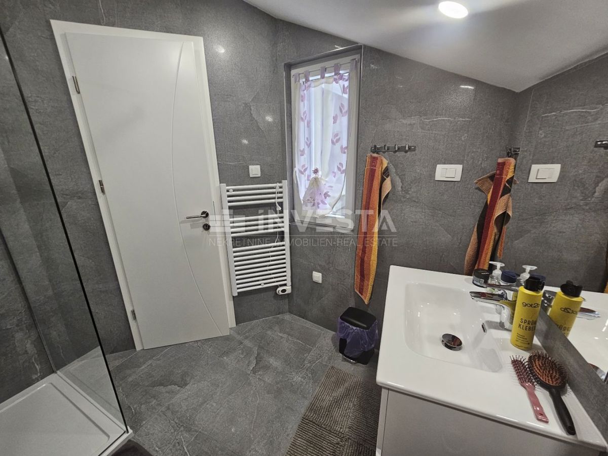 Center Pule, dva nova opremljena stanovanja in garaža