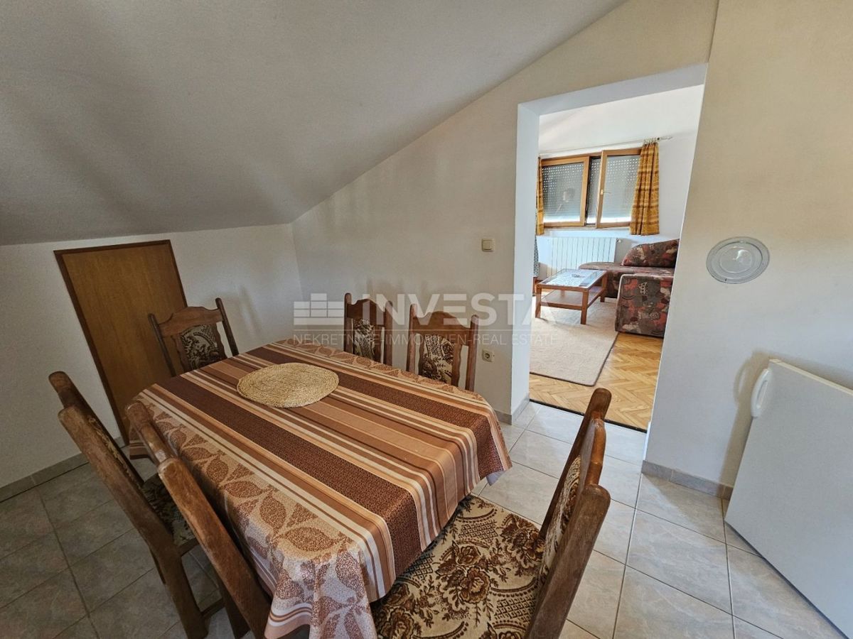 Hrvaška, Istra, Medulin center, kakovostna apartmajska hiša 510 m², blizu morja