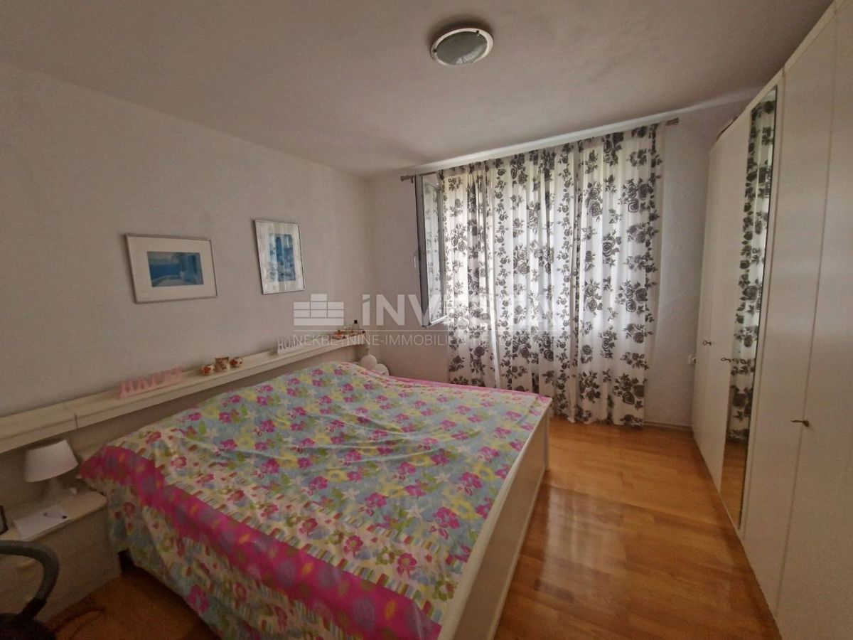 Okolica Fažane, apartmajska hiša s 4 stanovanjskimi enotami, blizu morja
