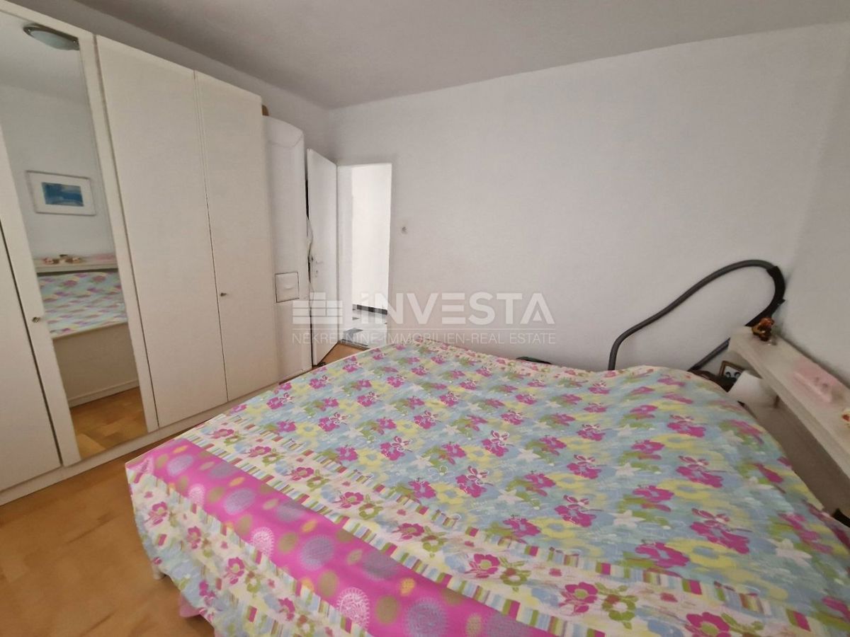 Okolica Fažane, apartmajska hiša s 4 stanovanjskimi enotami, blizu morja