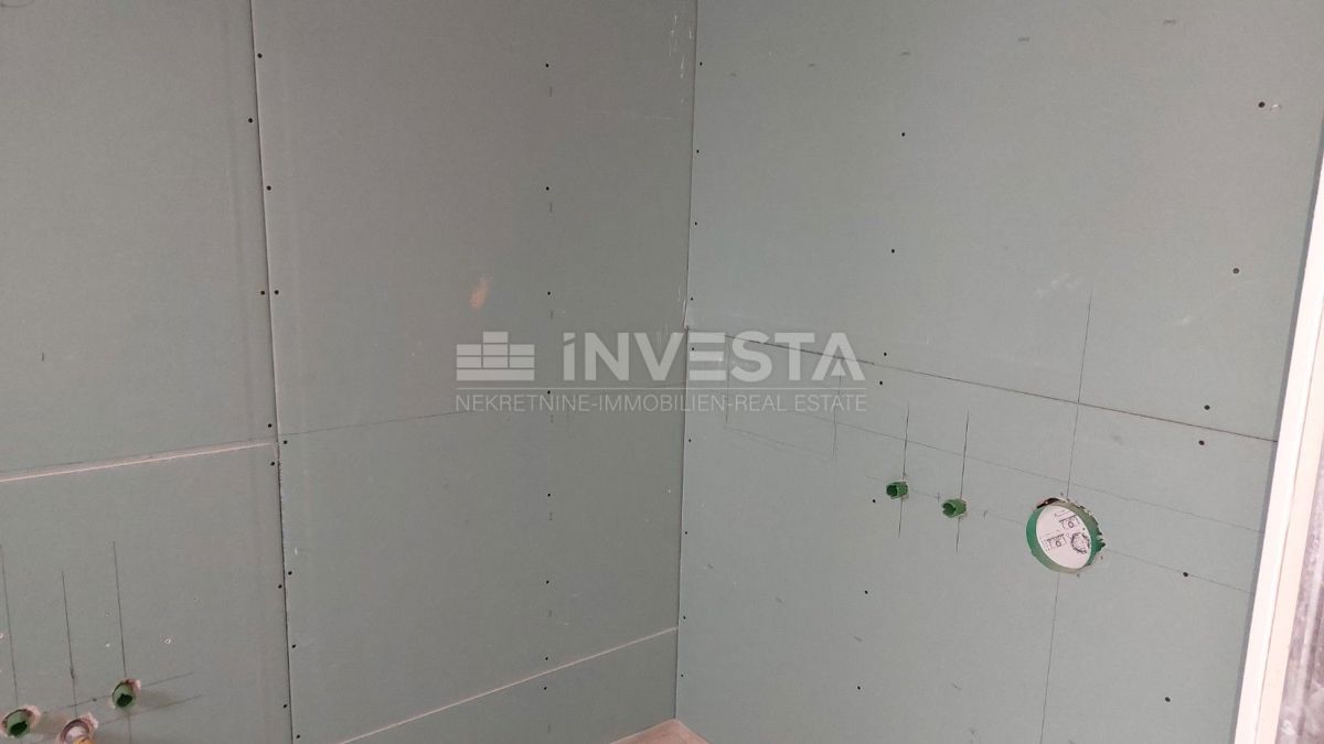Območje Poreča, dvosobno stanovanje, pogled na morje
