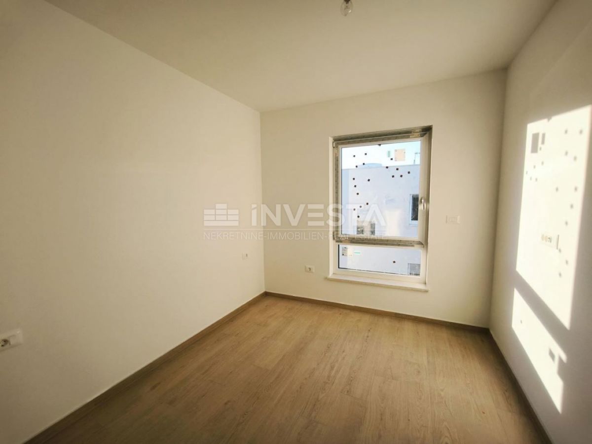 Pula, Veli Vrh, prostoren penthouse v novogradnji