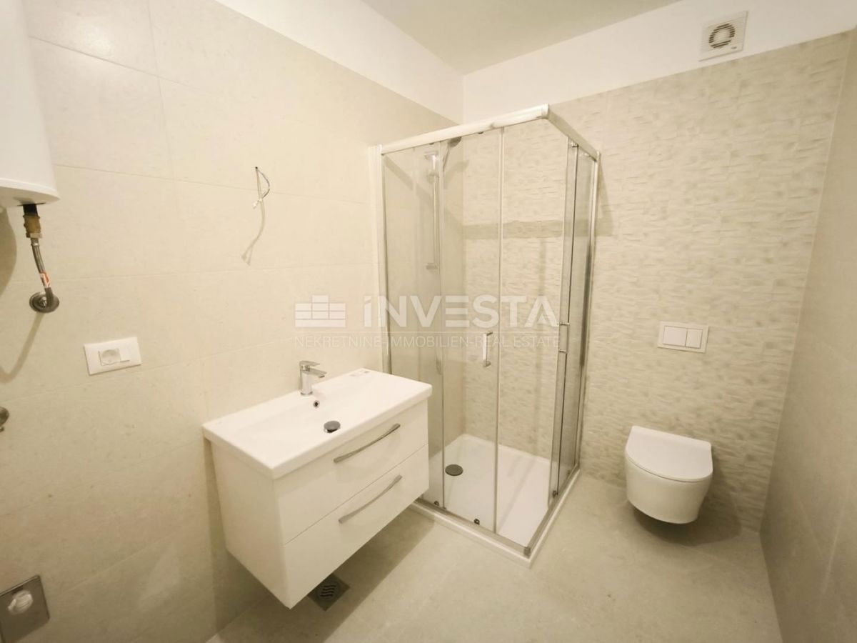 Pula, Veli Vrh, prostoren penthouse v novogradnji