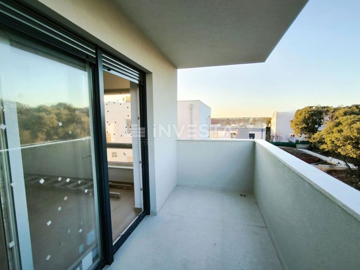 Pula, Veli Vrh, prostoren penthouse v novogradnji