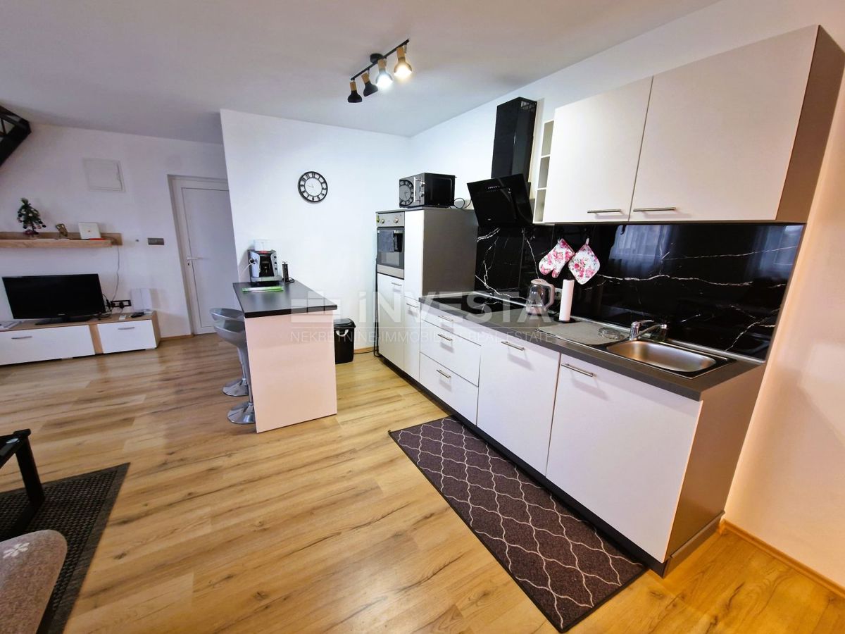 Vodnjan - prenovljen apartma s pogledom na Brione