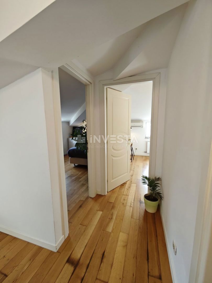  Medulin, Volme dvonadstropni dvosobni apartma 108 m², 500 m od plaže.