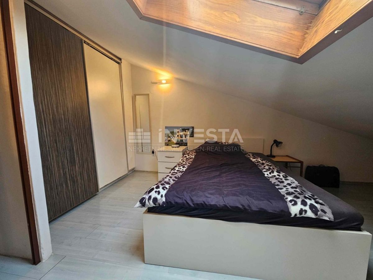 Prostorno stanovanje s panoramskim razgledom na morje