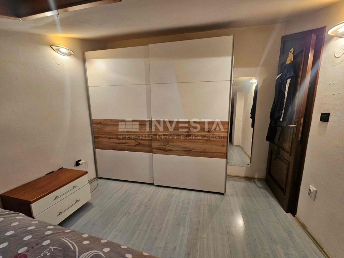 Prostorno stanovanje s panoramskim razgledom na morje