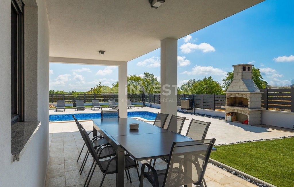 Hiša Vodnjan, 150m2