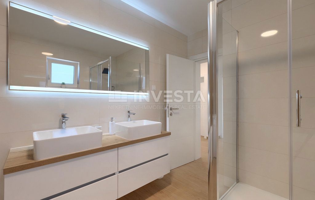 Hiša Vodnjan, 150m2