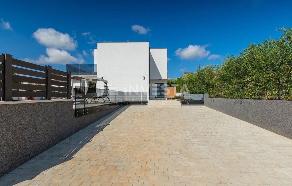 Hiša Vodnjan, 150m2