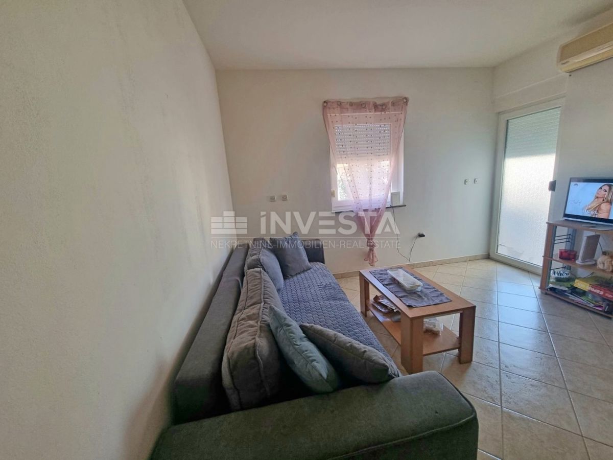 Fažana, okolica Valbandon, enosobno stanovanje na mirni lokaciji