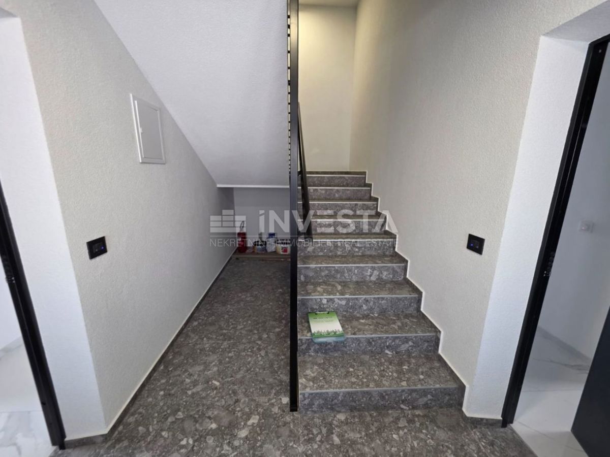 Stanovanje Fažana, 75,40m2